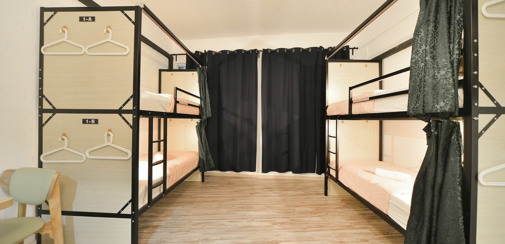 Zen Hostel Aljunied Singapore Bagian luar foto
